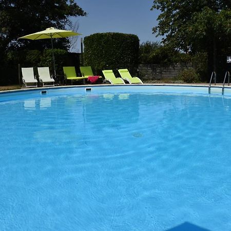 Du Vert & Du Bon Air - Linge Maison Inclus - Parking Prive Gratuit - Centre Ville Bergerac 10Mn - Domaine Bellevue Cottage En Perigord Lembras Dış mekan fotoğraf